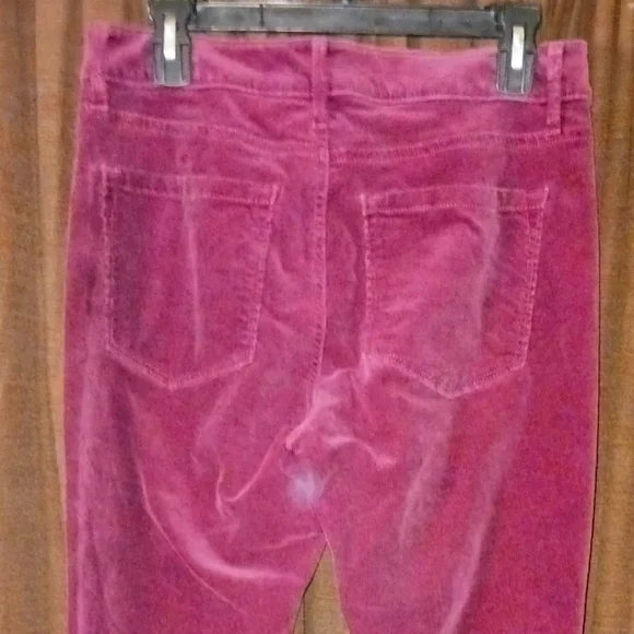 Loft - Picture 5 of 6